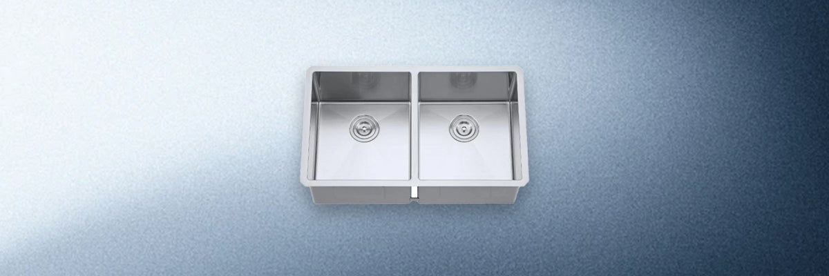 UNDERMOUNT STAINLESS STEEL SINKS
